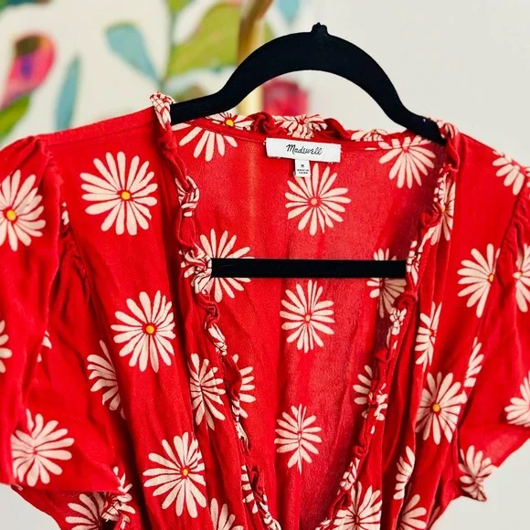 Madewell Ruffle Wrap Midi Dress in Daisy Daydream, Big Daisy Etruscan Clay - Picture 2 of 8